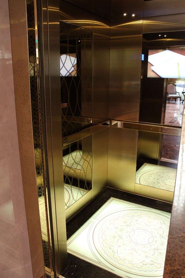Edessa Asansör — Elite World Business Hotel — 4