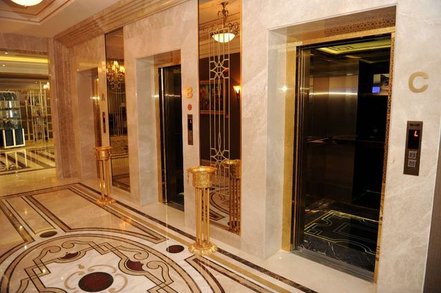 Edessa Asansör — Elite World Hotel Van — 2