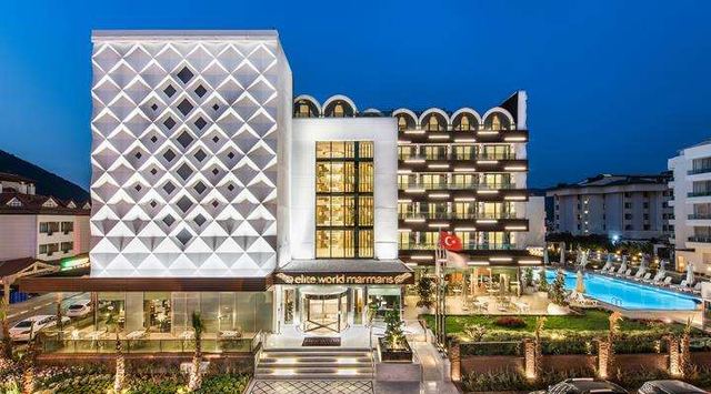 Edessa Asansör — Marmaris Elite World Hotel — 2